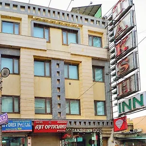 3* Hotel Taksh