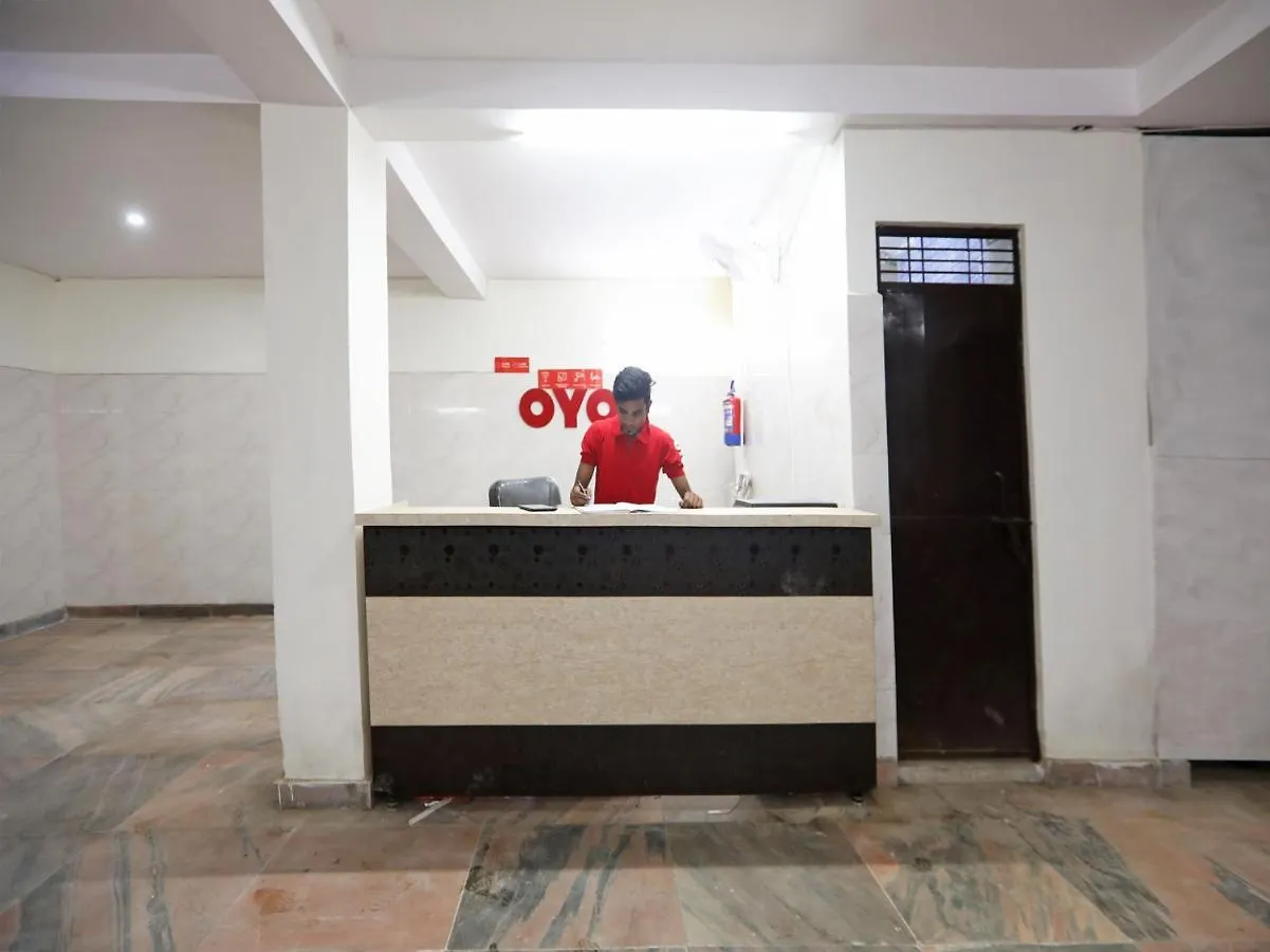 Hotel Oyo 46841 Aashiana Guest House Delhi